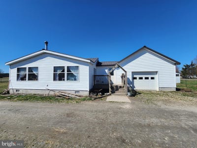 /international/us/1337-tower-road-camden-wyoming-de-110106306770/