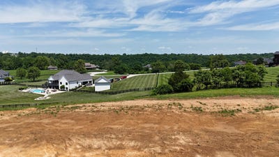 /international/us/presidential-boulevard-lot-20-richmond-ky-110108411414/