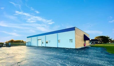 /international/us/2202-plaza-drive-benton-harbor-mi-110109118795/