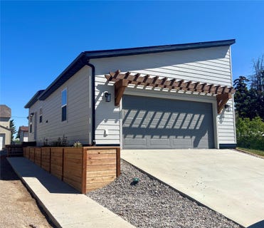 /international/us/720-elm-street-helena-mt-110108381961/