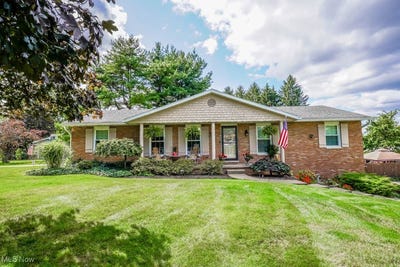 /international/us/3433-abbey-street-nw-uniontown-oh-110100948989/