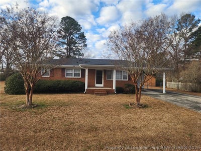 /international/us/206-britt-street-smithfield-nc-110108118956/