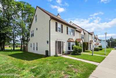 /international/us/6-revere-court-jackson-nj-110100880746/