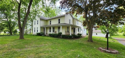 /international/us/7029-akron-road-lockport-town-ny-110100127577/