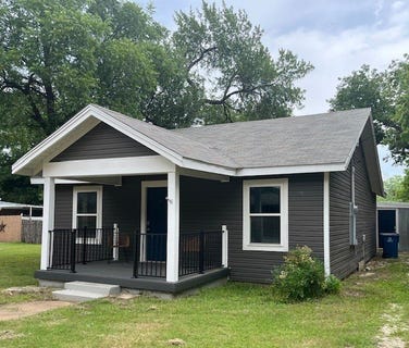 /international/us/425-gregg-street-albany-tx-110108446035/