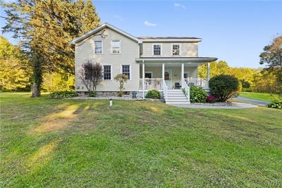 /international/us/9072-dinglehole-road-baldwinsville-ny-110120020400/