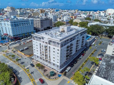 /international/us/100-reina-de-castilla-san-juan-pr-110105271298/