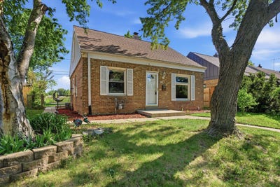 /international/us/471-e-morgan-ave-milwaukee-wi-110108534666/