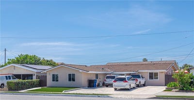 /international/us/13431-goldenwest-westminster-ca-110107513479/