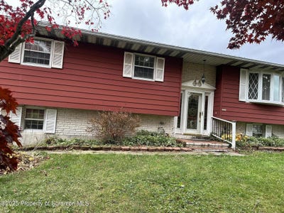 /international/us/2406-lakeview-drive-s-ransom-township-pa-110104137840/