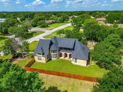 /international/us/4833-quail-crest-drive-willow-park-tx-110100502622/