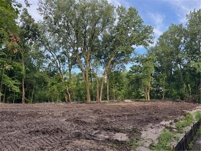 /international/us/6160-cardinal-drive-shorewood-mn-110100583821/