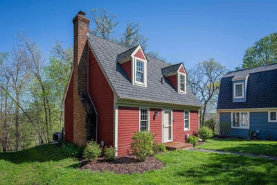 /international/us/28-thatcher-lane-galena-il-110105034059/