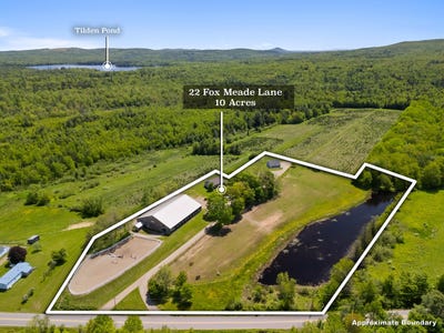 /international/us/18-22-fox-meade-lane-searsmont-me-110100074649/
