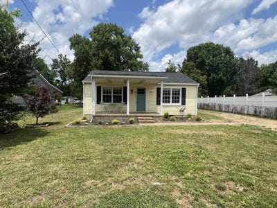 /international/us/53-elizabeth-terrace-rossville-ga-110100371359/