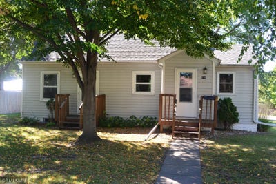 /international/us/730-17th-street-e-glencoe-mn-110110087655/