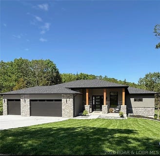 /international/us/106-w-crossfox-trail-camdenton-mo-110107483475/