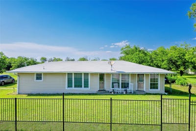 /international/us/5073-state-highway-7-marlin-tx-110108416945/