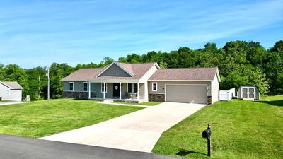 /international/us/111-stoneridge-drive-chillicothe-oh-110108480224/
