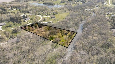 /international/us/22067-606th-street-mantorville-twp-mn-110108410321/