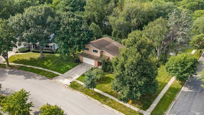 /international/us/5413-jonquil-court-middleton-wi-110110146273/