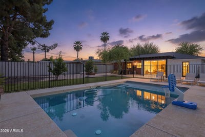 /international/us/3507-n-26th-place-phoenix-az-110108552189/