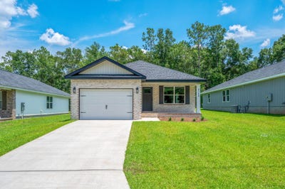 /international/us/5155-lake-drive-crestview-fl-110101119312/