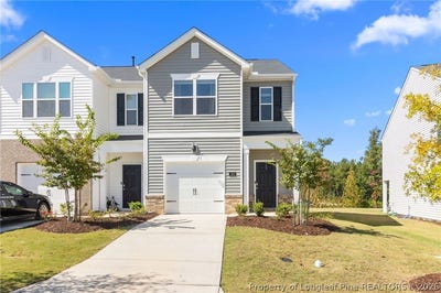 /international/us/184-starlight-street-sanford-nc-110120455379/