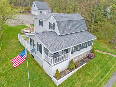 /international/us/20-carlson-drive-pittsburg-nh-110096727618/