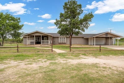 /international/us/30-meadowbrook-dr-big-spring-tx-110108347160/