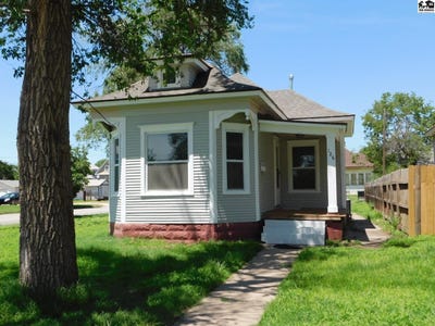 /international/us/128-w-9th-ave-hutchinson-ks-110100615848/