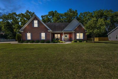 /international/us/1094-twin-oaks-boulevard-mt-sterling-ky-110100720187/