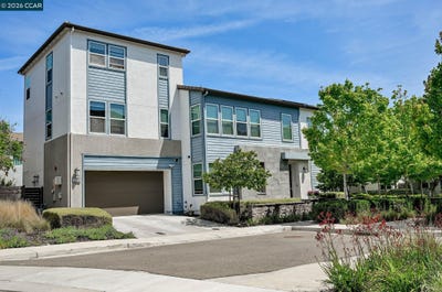/international/us/5859-beechwood-loop-dublin-ca-110108033288/