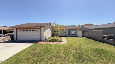 /international/us/634-foxglove-place-oxnard-ca-110107662009/