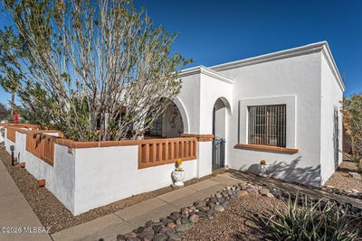 /international/us/189-s-paseo-pena-green-valley-az-110104927622/