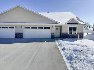 /international/us/1428-campus-drive-fergus-falls-mn-110106314226/