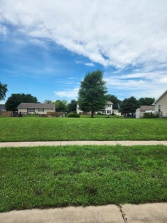 /international/us/128-wilshire-drive-tuscola-il-110101191334/