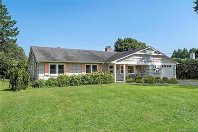 /international/us/38-liberty-street-westhampton-beach-ny-110101298726/