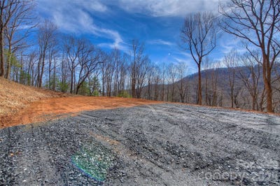 /international/us/poplar-trail-spruce-pine-nc-110108150592/