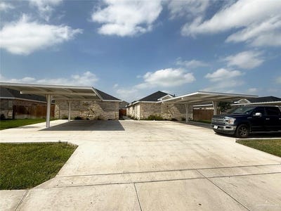 /international/us/2609-e-israel-avenue-alton-tx-110107953483/