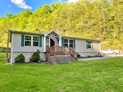 /international/us/2179-cowpen-rd-pikeville-ky-110107883813/