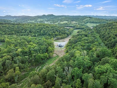 /international/us/215-hickman-creek-rd-s-hickman-tn-110107015496/