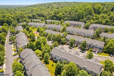 /international/us/144-jackson-ave-montgomery-twp-nj-110101348496/