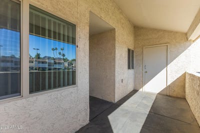 /international/us/11026-n-28th-drive-phoenix-az-110105700849/