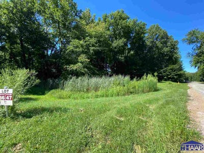 /international/us/8117-hannah-avenue-terre-haute-in-110079021310/?lang=en