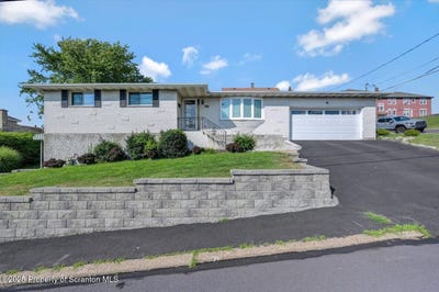 /international/us/625-cotter-street-moosic-pa-110100900604/