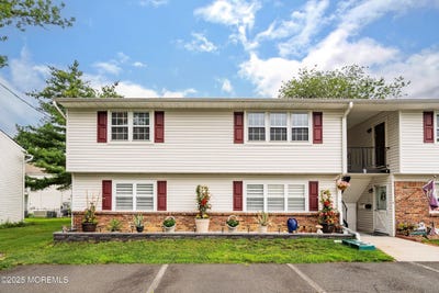 /international/us/5-pennsylvania-drive-matawan-nj-110101051912/?lang=en