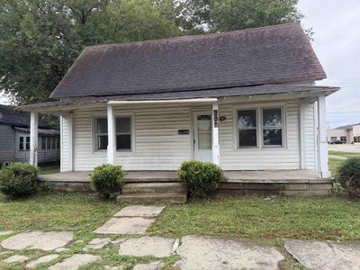 /international/us/309-ne-b-street-linton-in-110120589981/