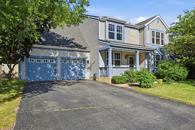 /international/us/2436-geneva-lane-montgomery-il-110108552320/