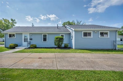 /international/us/464-e-300th-street-willowick-oh-110099983384/